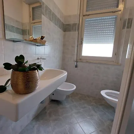 Maison Des Roses Hotel Cesenatico