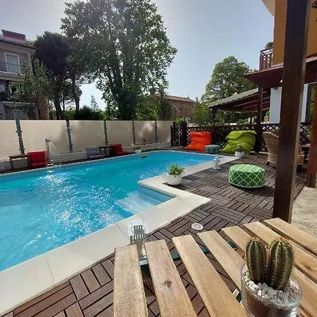 Maison Des Roses Hotel 3*