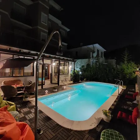 Maison Des Roses Cesenatico