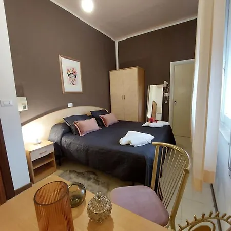 Hotel Maison Des Roses Cesenatico