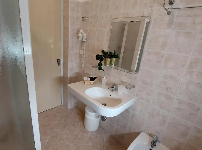 Maison Des Roses Cesenatico