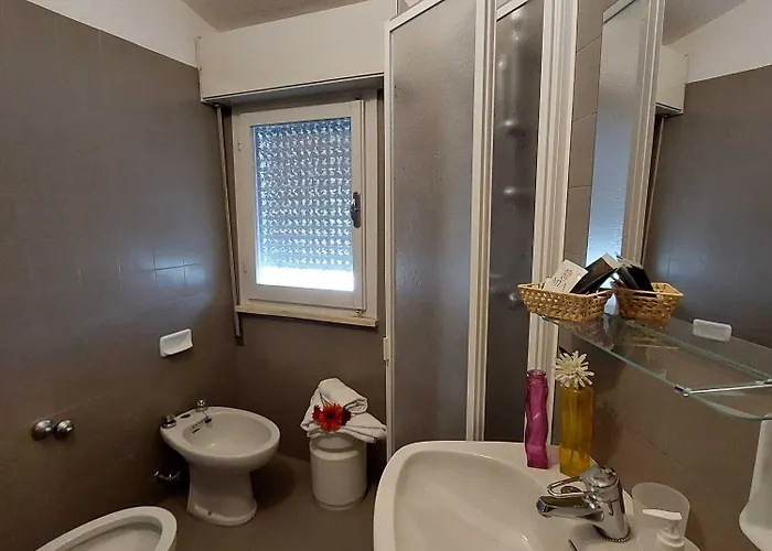 Hotel Maison Des Roses